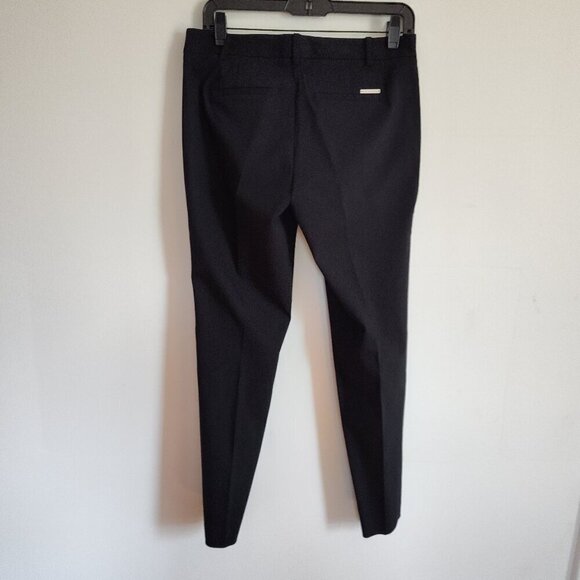 Ladies SZ 4 Michael Kors Black Slim Leg Pant - Picture 3 of 5